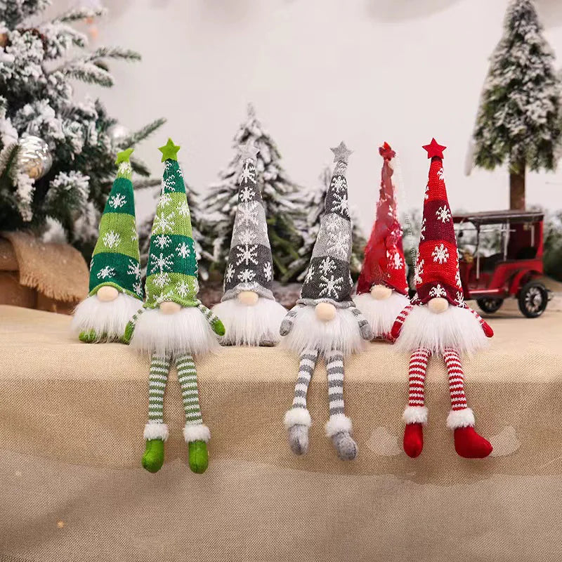 Christmas Scene Decor with Illuminated Knitted Figurine